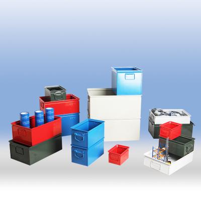 Stacking containers